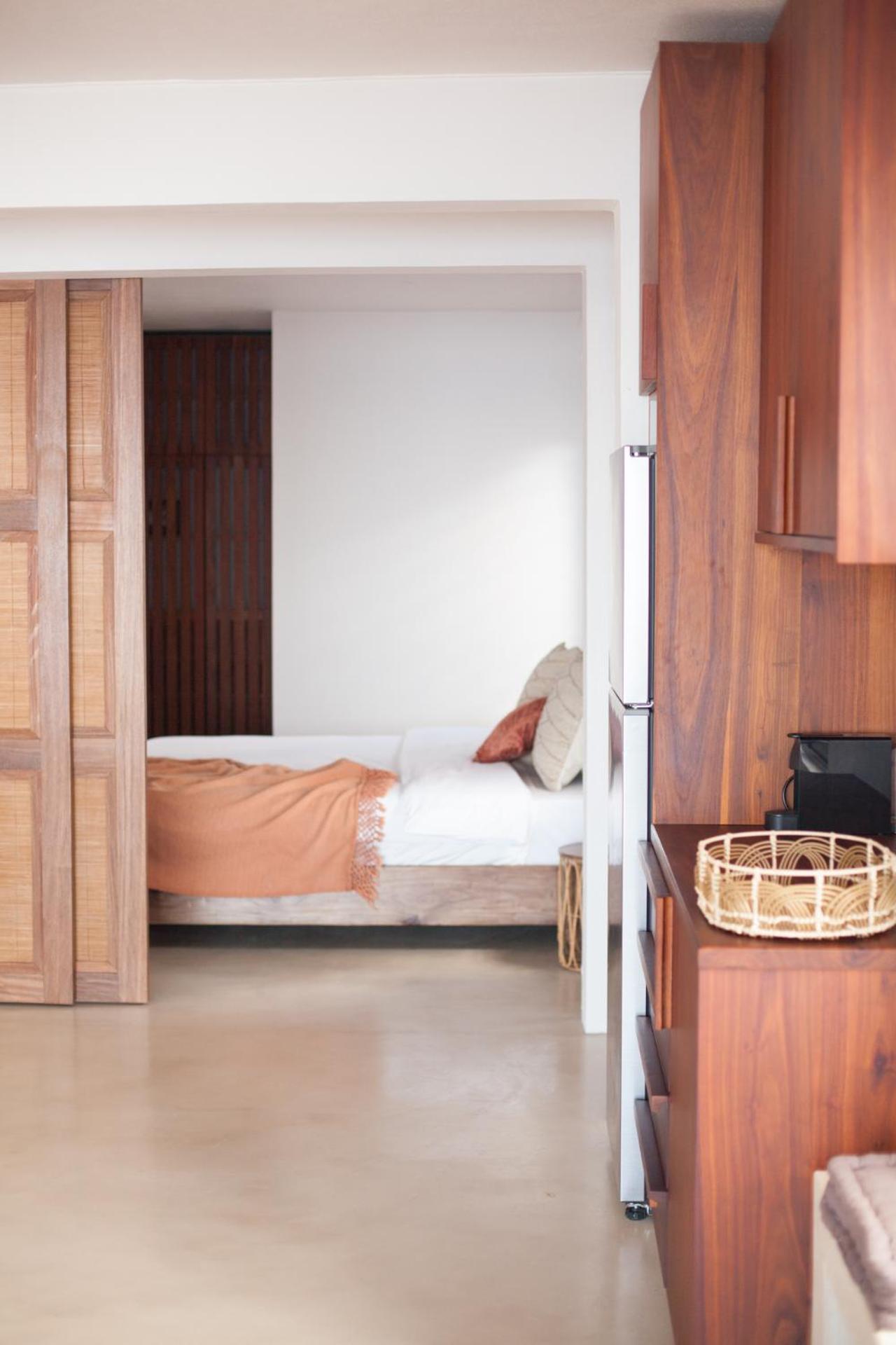 Chantauvent Guest House Блу Бей Екстериор снимка