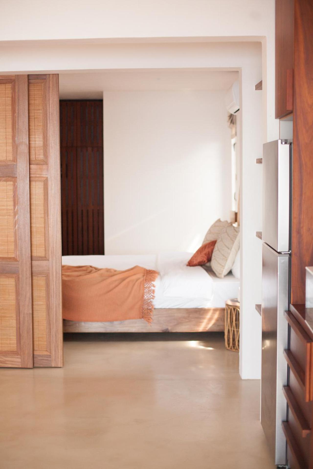 Chantauvent Guest House Блу Бей Екстериор снимка
