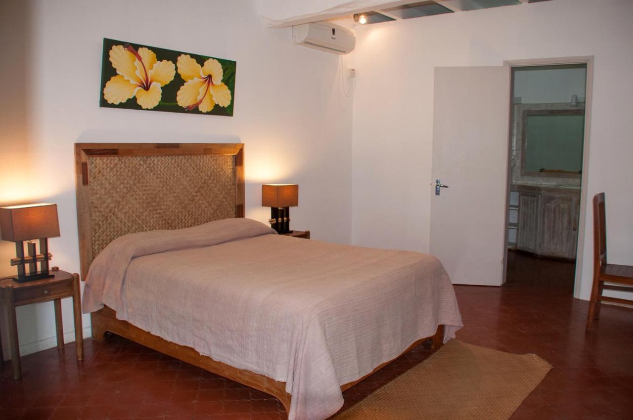 Chantauvent Guest House Блу Бей Екстериор снимка